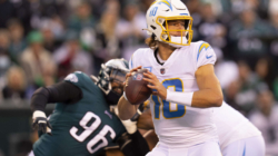 Ex-NFL Champ Rips Justin Herbert in Defense of Eagles’ Jalen Hurts
