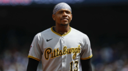 Tigers Reportedly Inquire About Former Gold Glove Third Baseman As Interest Grows