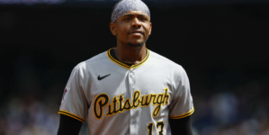 Tigers Reportedly Inquire About Former Gold Glove Third Baseman As Interest Grows