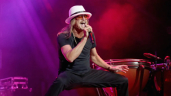 Kid Rock reviews concert tapes with band like football teams study film