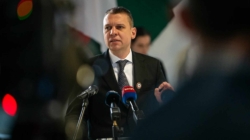 Menczer condemns ‘attack’ by Ukrainian journalist on government’s Vote 2025 survey