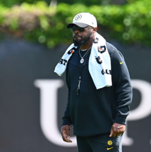 Report: Steelers Tight End Feared to Have Season-Ending Injury