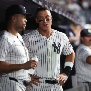 Yankees’ Aaron Boone Makes Giancarlo Stanton Statement After Aaron Judge Injury