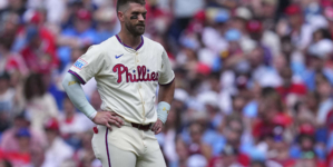 Phillies 2-Time MVP Confronts MLB Commissioner In Clubhouse: Report