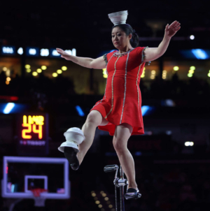 Fan-Favorite Halftime Act Red Panda Helped Off Court After Injury