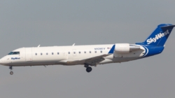 SkyWest flight performed ‘go-around’ to avoid colliding with a second aircraft