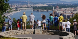 Tourist Numbers Surpass 10 Million Before End of July