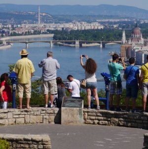 Tourist Numbers Surpass 10 Million Before End of July