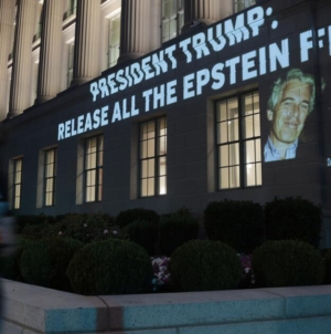 Epstein case prompts bipartisan calls for Trump transparency