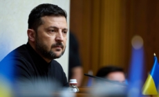 White House is considering inviting Zelenskyy to Alaska