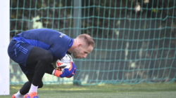 RB Leipzig’s Gulácsi Donates Award Bonus to Children’s Hospice