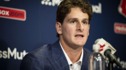 Roman Anthony Drops 1-Word Message on Social Media After Signing Red Sox Contract