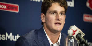 Roman Anthony Drops 1-Word Message on Social Media After Signing Red Sox Contract