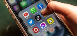 Social media may pose “profound risk” to teen mental health, U.S. surgeon general says