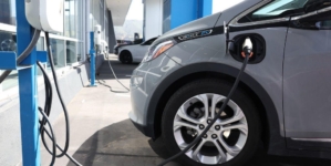 A new EPA proposal could shift U.S. auto makers’ strategy on EVs