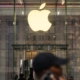 Trump, Apple to announce new $100 billion commitment to manufacturing in U.S.