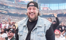 Jelly Roll reveals 200-pound weight loss milestone achievement