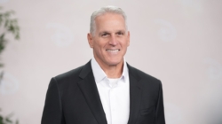 Mel Owens explains ‘Golden Bachelor’ age preference request for women 45-60