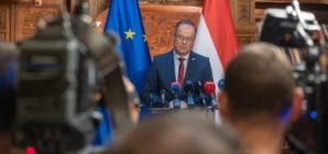 Navracsics: Regional government officials to receive 15% pay rise