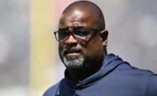 Patriots Coach Suffers Major Health Scare During Monday’s Practice