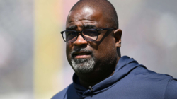 Patriots Coach Suffers Major Health Scare During Monday’s Practice