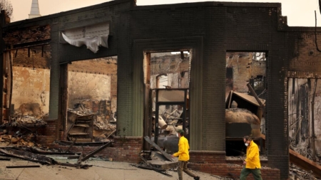 Deadly Eaton fire ignited by Southern California Edison, feds allege in lawsuit
