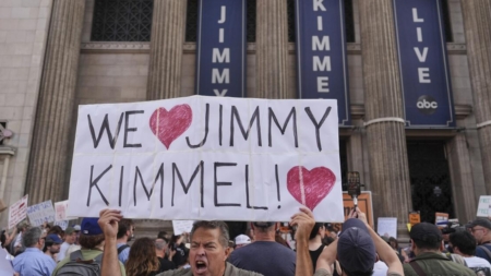 Commentary: Please, Jimmy, don’t back down. Making fun of Trump is your patriotic duty