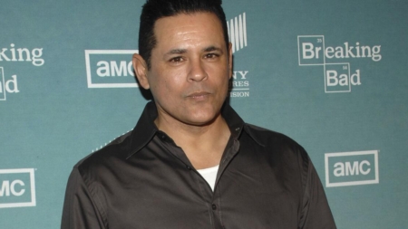 ‘Breaking Bad’ actor accused of spraying woman with water, which agent denies