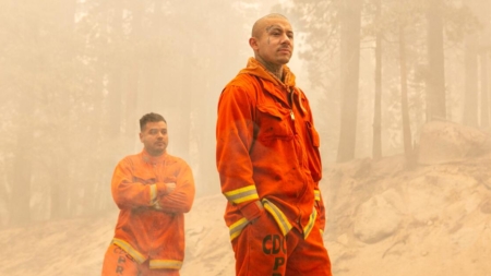 California’s incarcerated firefighters, who earn about $1 per hour, may soon get a hefty raise