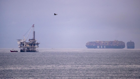 California lawmakers pass measures to expand oil production in Central Valley, restrict offshore drilling