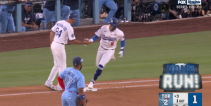 Kiké Hernández hits solo HR to trim Dodgers' deficit against Blue Jays