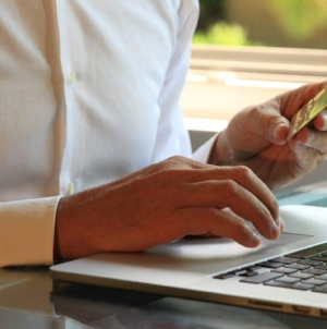 Online banking safety tips to avoid dangerous web injection attacks