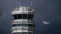 Federal employees manning the skies miss first paycheck amid government shutdown