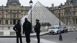 Arrests over jewel heist at the Louvre, French prosecutors say