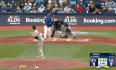 Daulton Varsho's two-run home run widens Blue Jays' lead over Yankees
