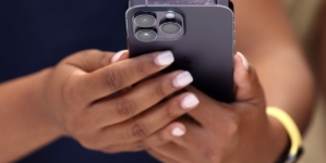 Text scammers use fake BBQ invites to push WEEX crypto trading schemes targeting victims nationwide