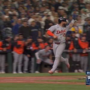 Tigers’ Spencer Torkelson hits two-RBI double to tie score against Mariners