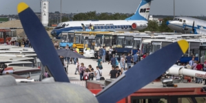 Despite Increased Air Traffic, Flight Delays Drop by 80 Percent