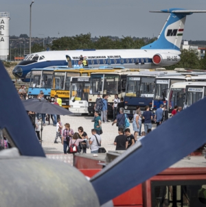 Despite Increased Air Traffic, Flight Delays Drop by 80 Percent