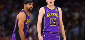 Lakers’ Gabe Vincent Out Multiple Weeks With Injury