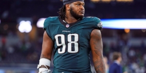 Eagles Get Concerning Jalen Carter Injury Update Before Facing Broncos