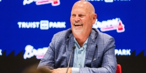 Mets Reportedly Interview Son of Braves Legend for Open Coaching Position