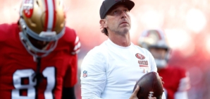 Kyle Shanahan Issues Stern Challenge to Injured 49ers After Texans Blowout