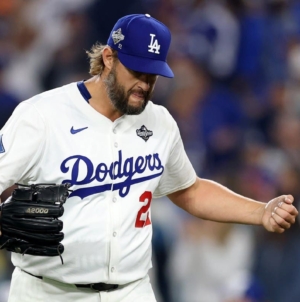 Dodgers’ Clayton Kershaw Sends Message to Alex Vesia
