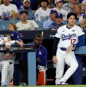 Drake Disses Shohei Ohtani, Dodgers as Blue Jays Win Game 5