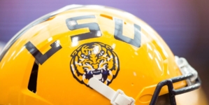 Former LSU Coach Wants to Take Over Pac-12 School: Report