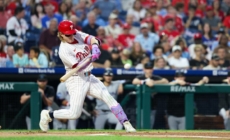 Phillies Reportedly Want Gold Glove Winner Back In 2026