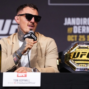 FanDuel Promo Code: Bet $5, Get $300 + 30% Proft Boost on All UFC 321 Parlays
