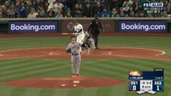 Jorge Polanco crushes his second HR of game, extending Mariners’ lead over Tigers