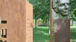 Budapest Statue of Margaret Thatcher Honors the ‘Iron Lady’s’ Legacy